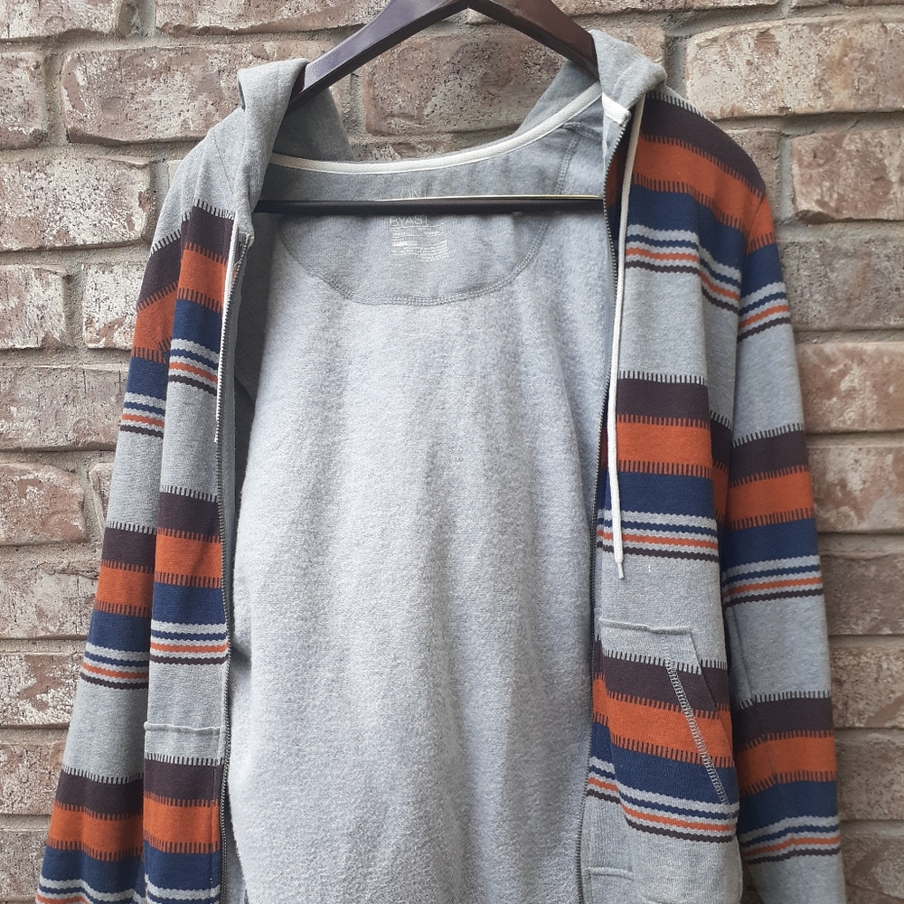 Light weight zip up jacket